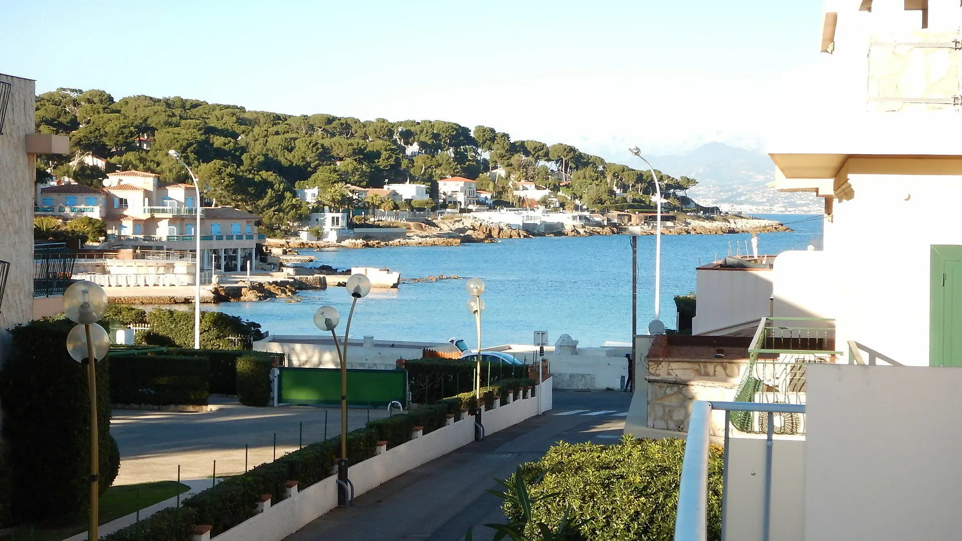 Hotel Miramar- Cap D'Antibes - La Garoupe Plage 3*, Antibes