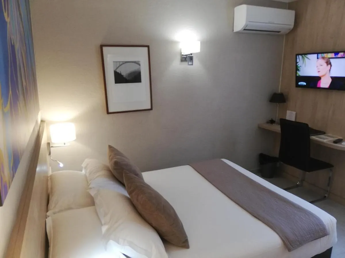 Hotel Miramar- Cap D'Antibes - La Garoupe Plage France